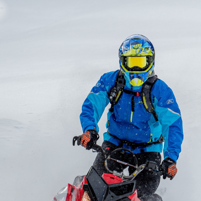 Best GPS for Snowmobiling: Only Way to Navigate the Slopes!