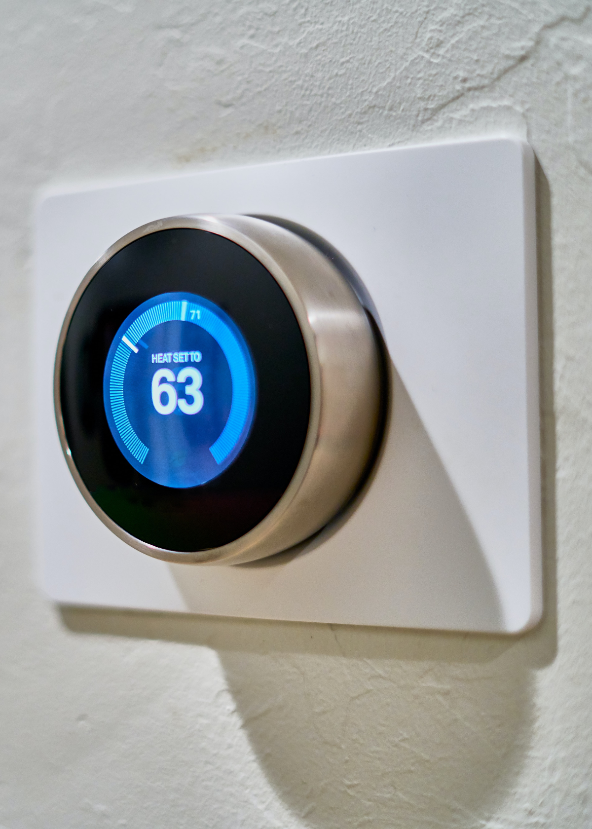 Best Thermostat for Airbnb: Control Your Environment!