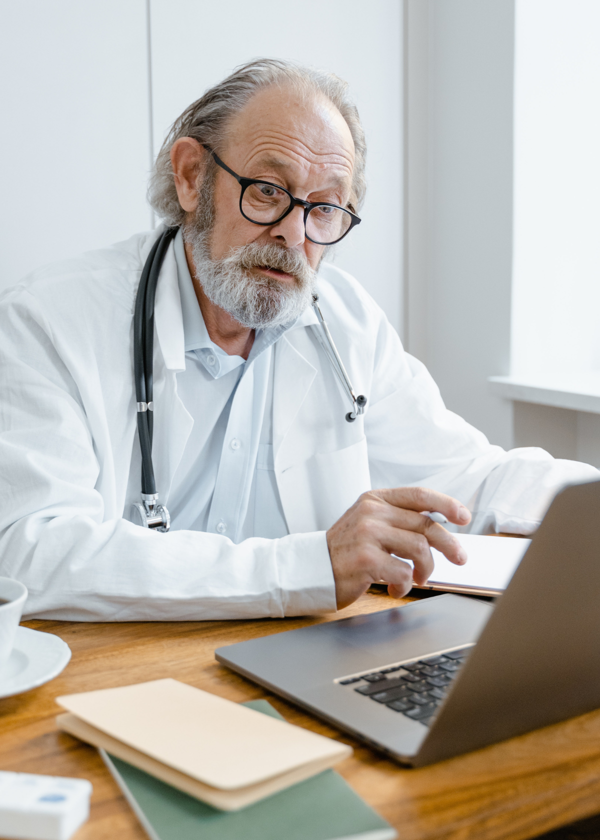 See Why Buying a Laptop for Doctors on Amazon Is a Good Idea!